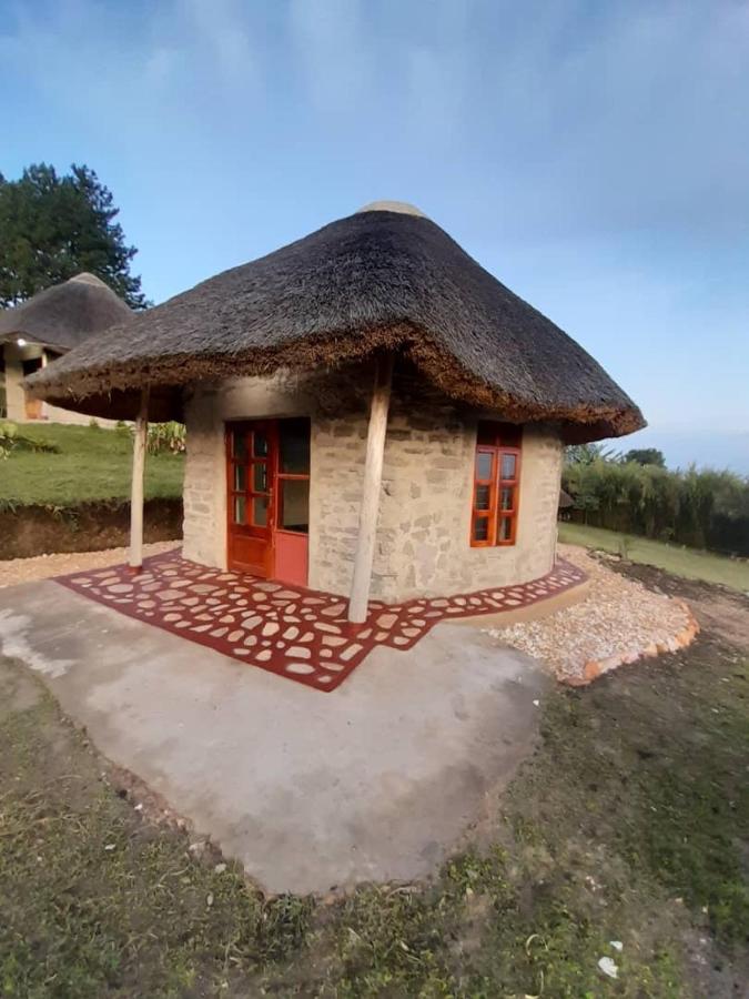 Lake Nyamirima Cottages Fort Portal Eksteriør billede